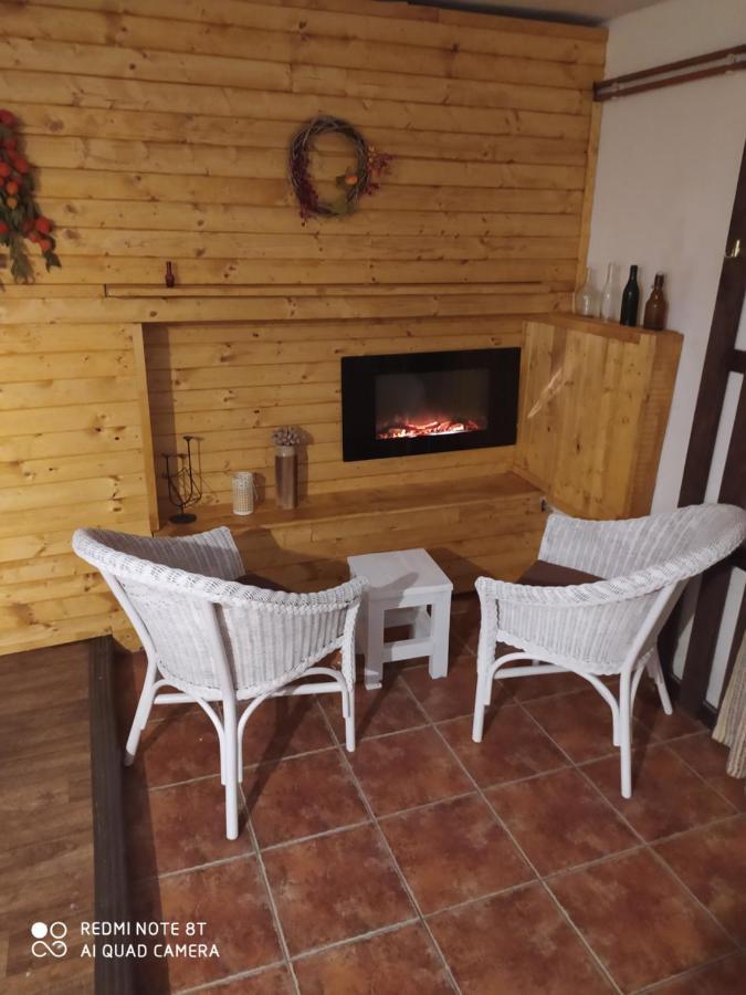 Apartman Dvorecna Loučovice Екстериор снимка