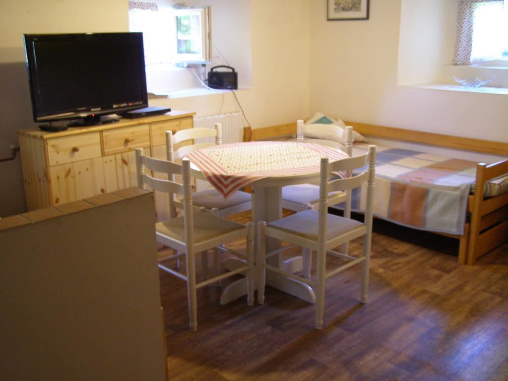 Apartman Dvorecna Loučovice Екстериор снимка